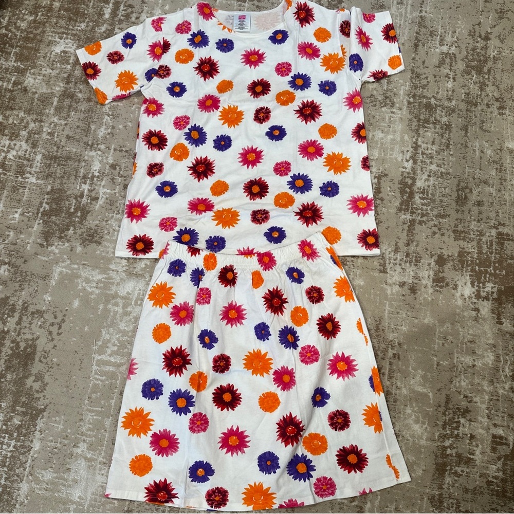 Vintage top & skirt - Picture 2 of 9